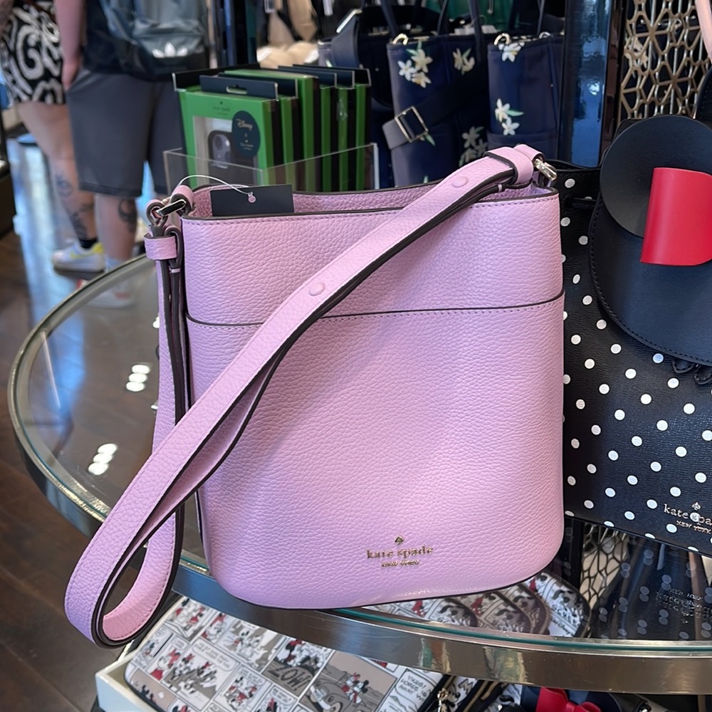 Kate Spade Leila small bucket bag color: quartz pink
NWT - Picture 12 of 16